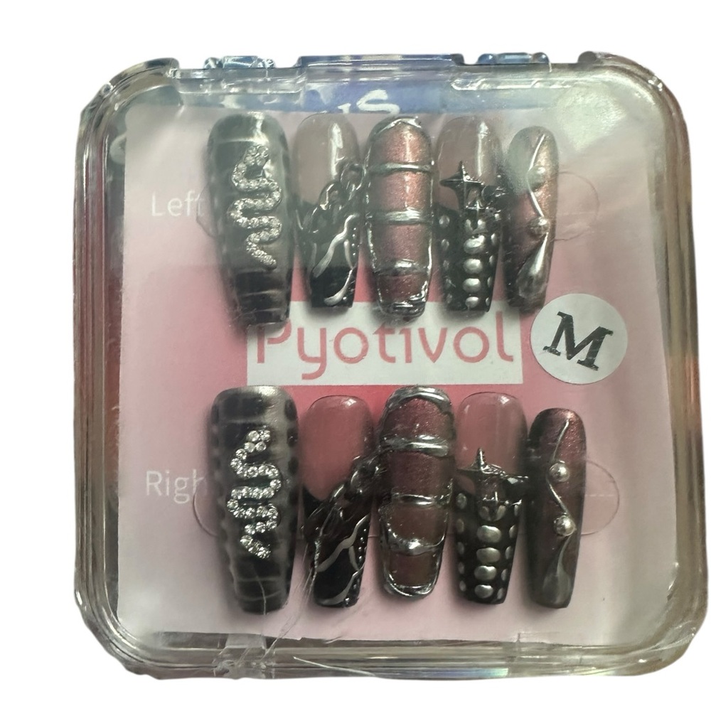 Goth Press On Nails
